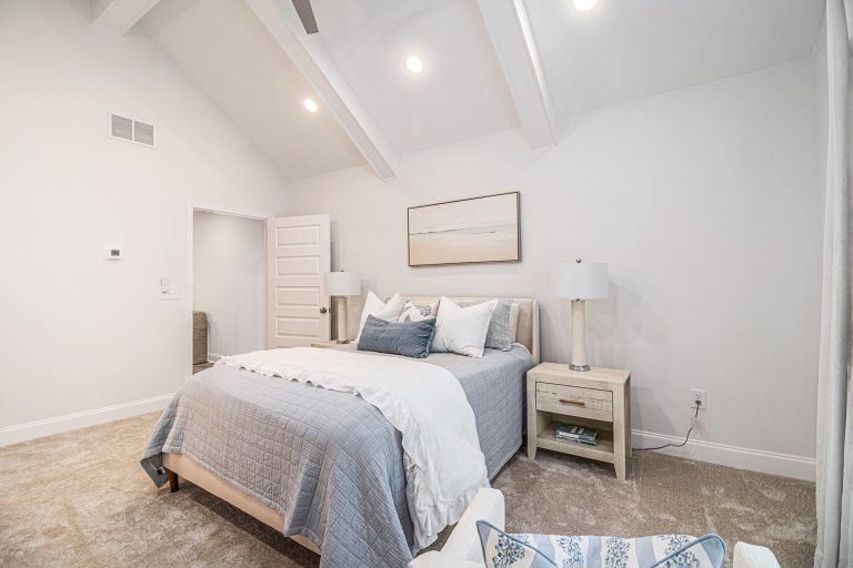 017 337 Clifton Ter Dng 37 196